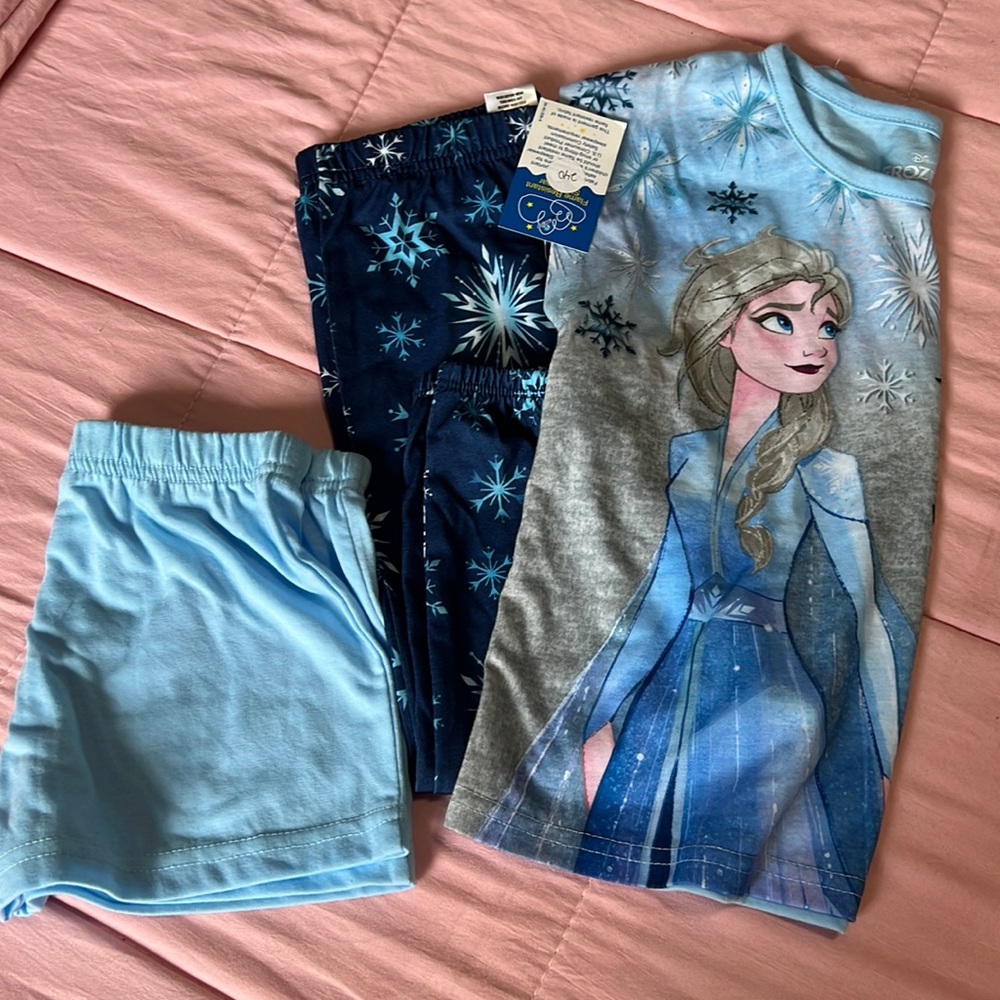 🌟Disney frozen pajama 3 pcs🌟